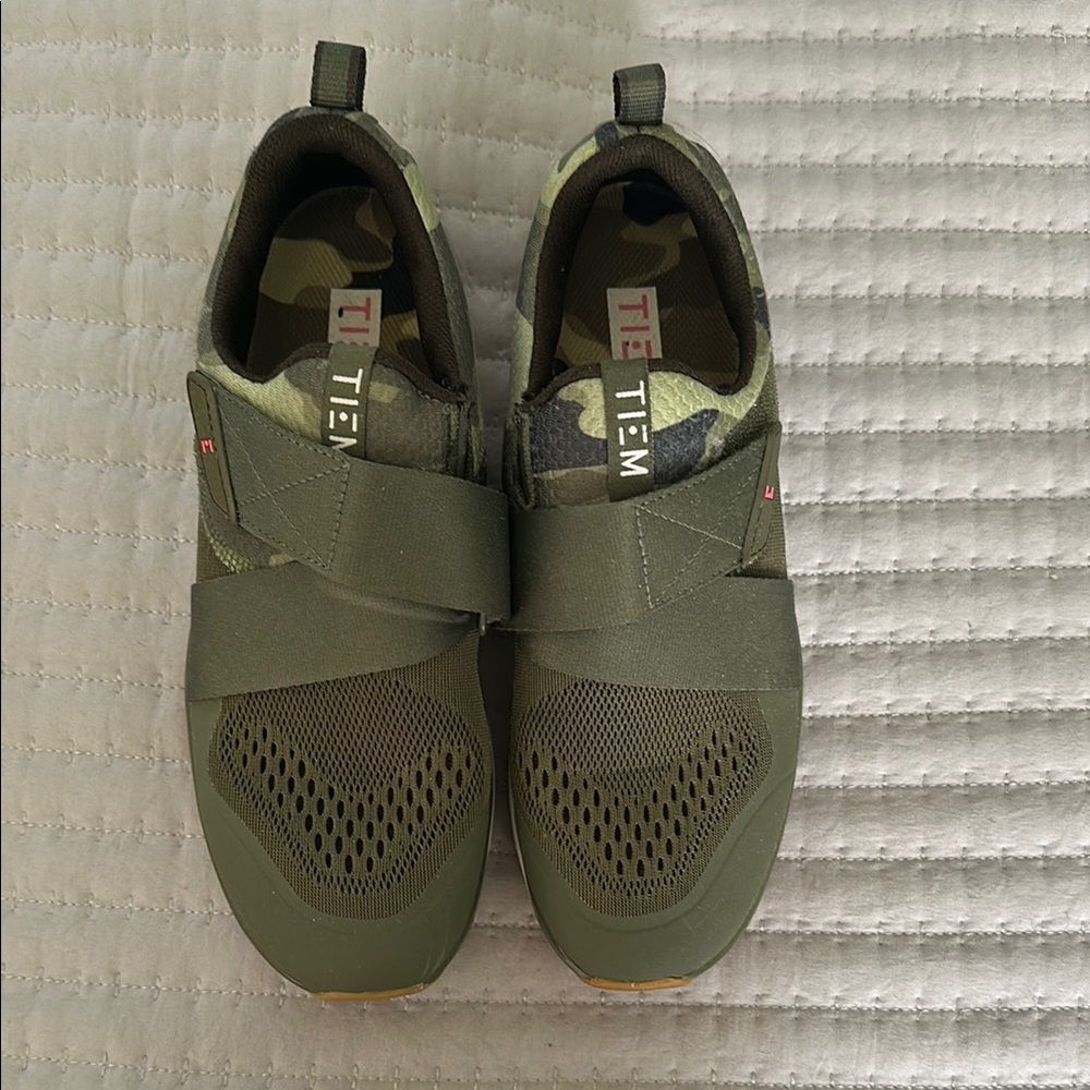 TIEM Slipstream with Clips